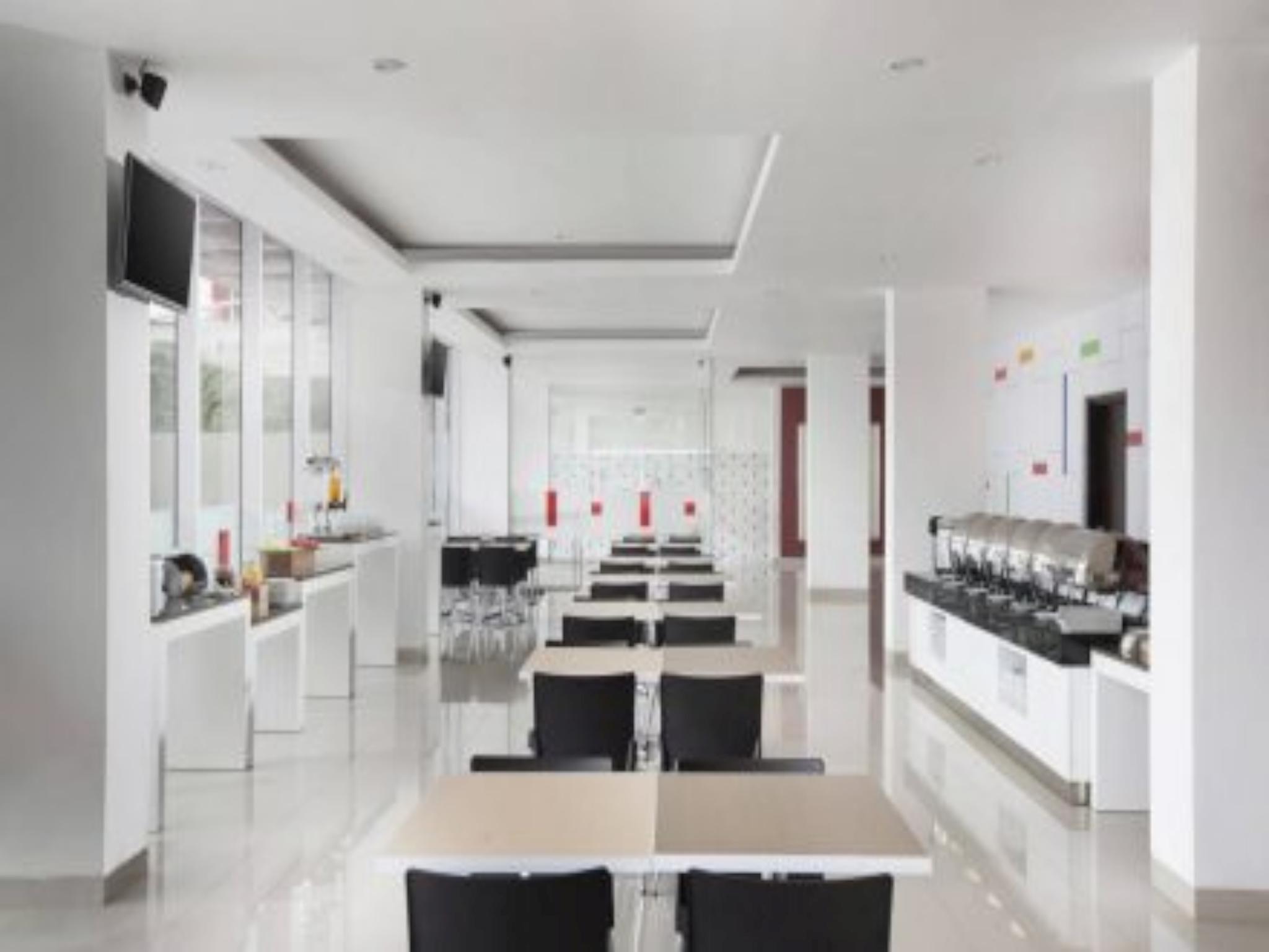 Amaris Hotel Citra Raya - Tangerang Exterior photo